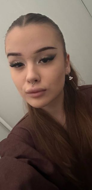 Model - LolkaKiti bigass