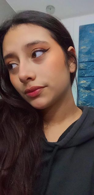 Model - NicoleWest latin