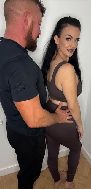 Model - AlanandLana sexy