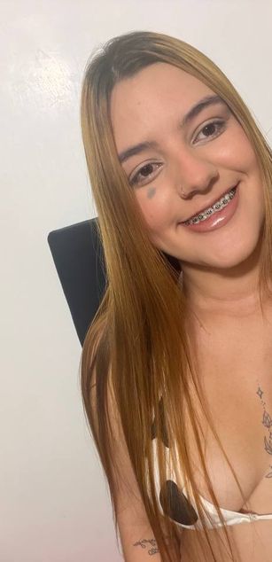 Model - Hailey Tims sexy