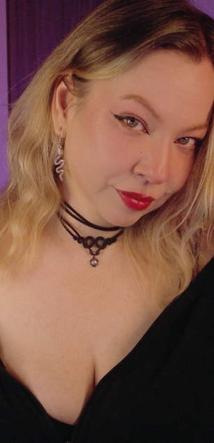 Model - Goddess Krystal fetish