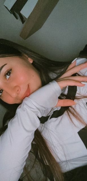Model - Hanna roleplay