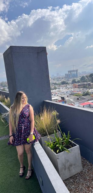 Model - Scarleth latina