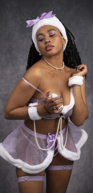 Model - AgataRinadi roleplay