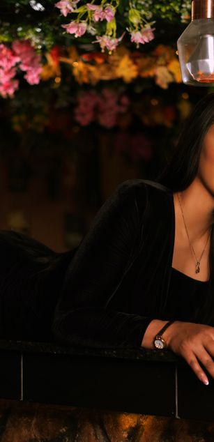 Model - LauGoldman deepthroat