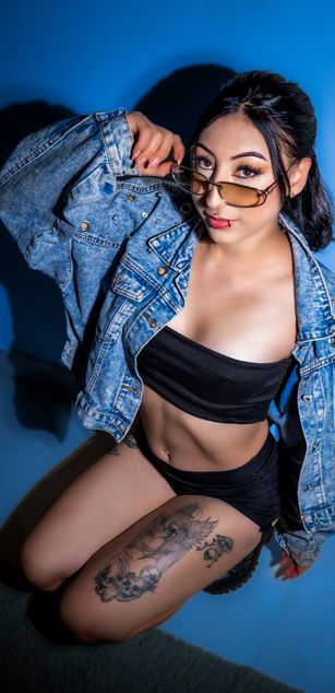 Model - Yesica Sweett deepthroat