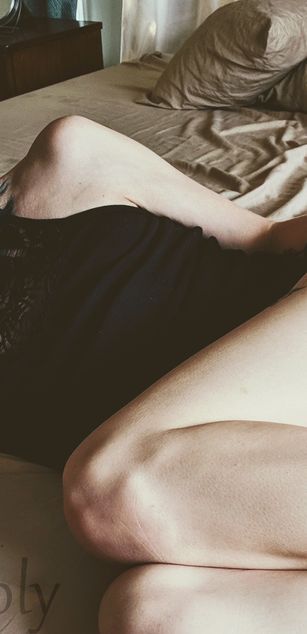 Model - Mrs. Monopoly dirty