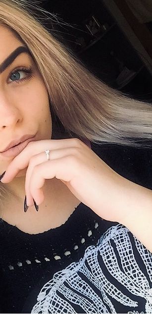 Model - Sweet_Lara boobs