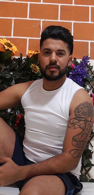 Model - Stiven bigcock