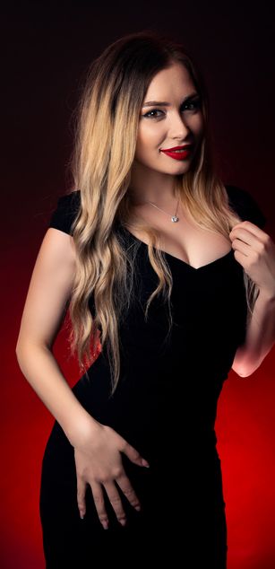 Model - Thea roleplay