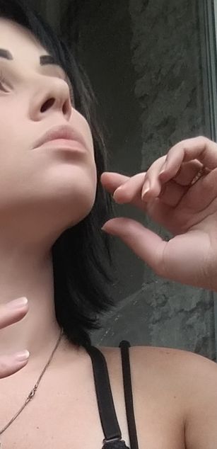 Model - AnnaLu heels