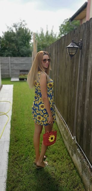 Model - JULIE SUMMER sexy