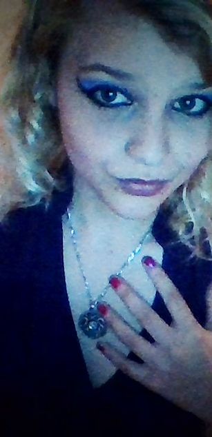 Model - Emilyhaze findom