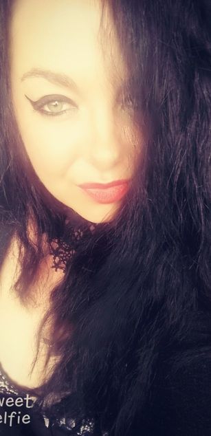 Model - DommeAlissa findom