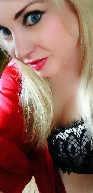 Model - Clea  fetish