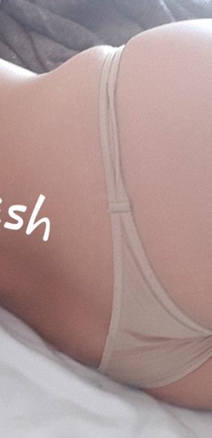 Model - ANAL QUEEN Vivian Dash roleplay