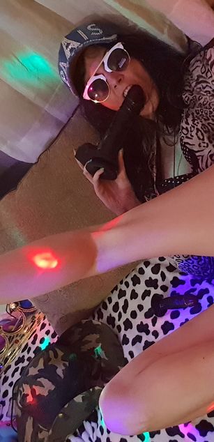 Model - KINKYmiss blowjob