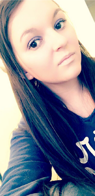 Model - Stevielynn dildo