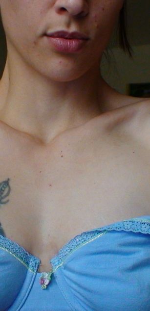 Model - Erotic Eva Squirts smoking