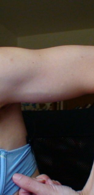 Model - Erotic Eva Squirts smoking