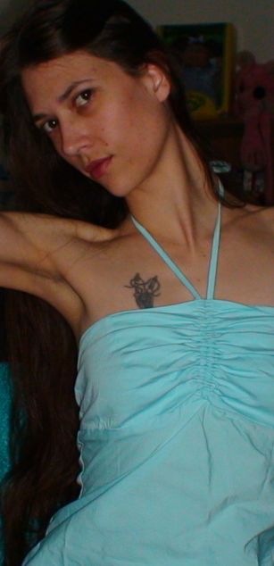 Model - Erotic Eva Squirts smoking