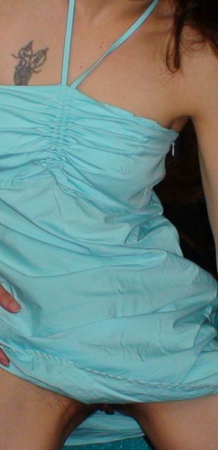 Model - Erotic Eva Squirts smoking