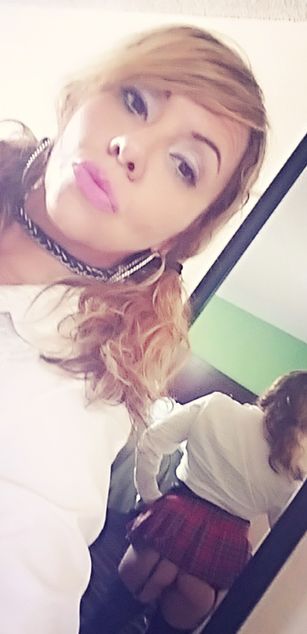 Model - Jennie Ana  milf