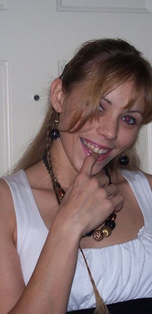 Model - Nikki Fox kinky