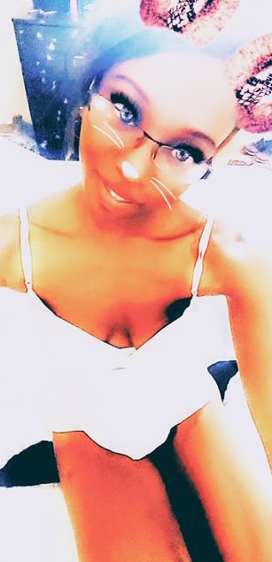 Model - Tiffany Johnson pussy