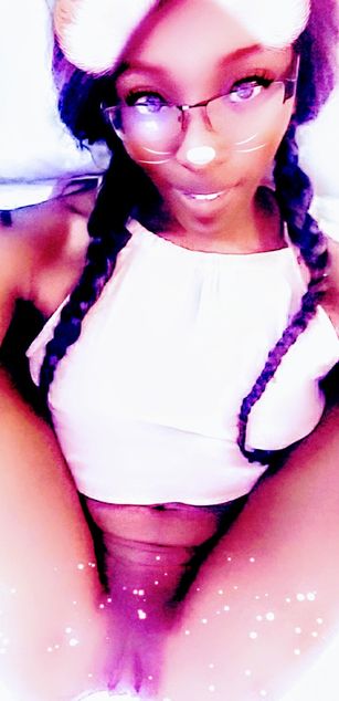 Model - Tiffany Johnson pussy