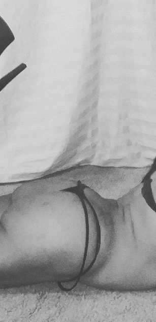 Model - Tiffany Johnson pussy