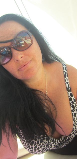 Model - BruneteBBW outfits