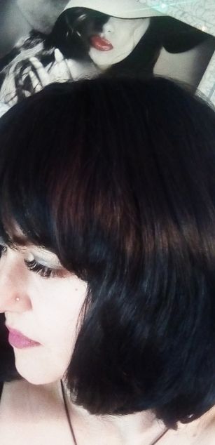 Model - BIGTITSJULIA blowjob