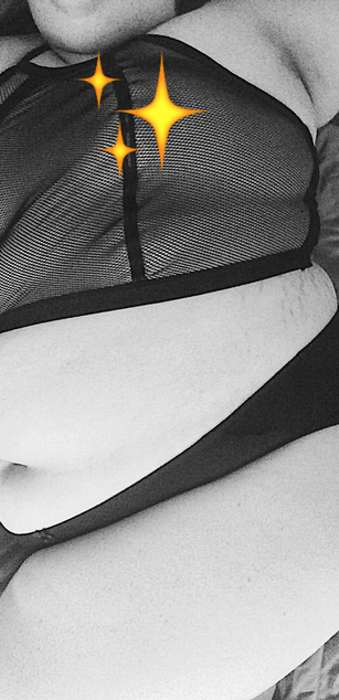 Model - Peachebuns taboo