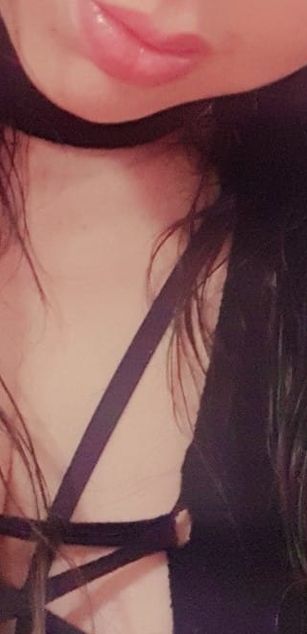 Model - SexyKittyLilith fetish