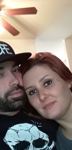 Model - roughromantics deepthroat