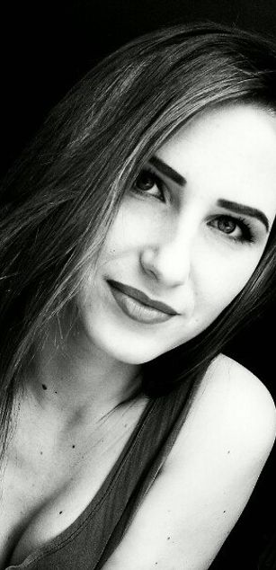 Model - Julia Sweety 2