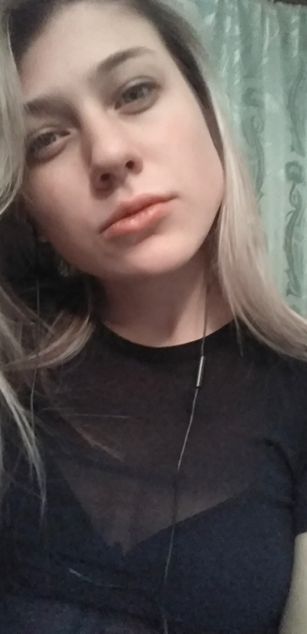 Model - Victoria blowjob