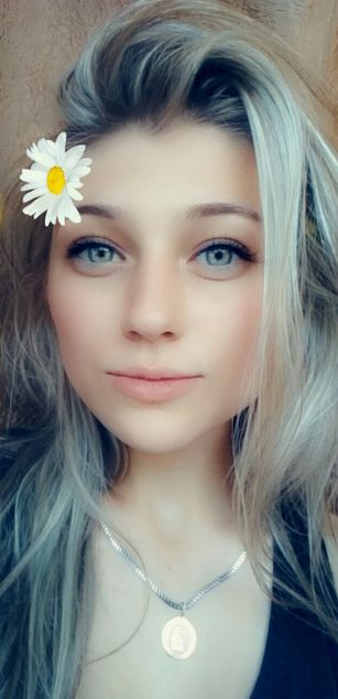 Model - Victoria blowjob