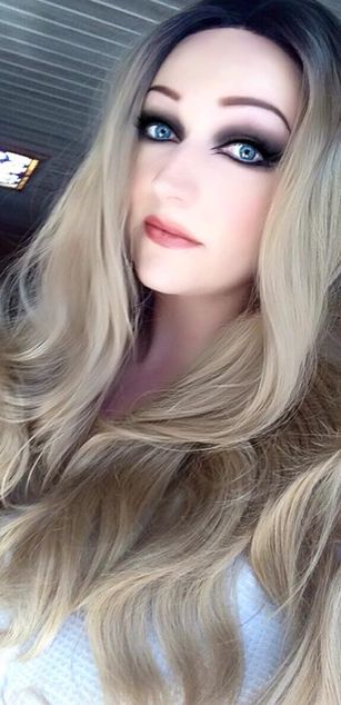 Model - Madame Xavialune femdom