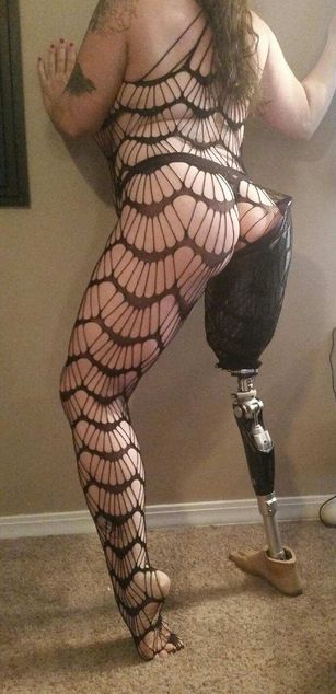 Model - Misty Clearwater deepthroat