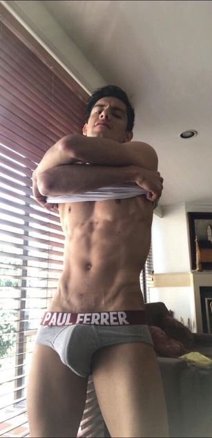 Model - Angel Stonne Hot