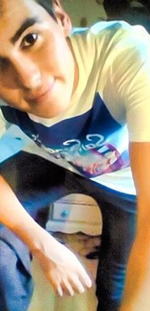 Model - Romain Lopez 2