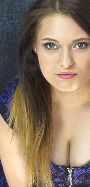 Model - Andrea 2