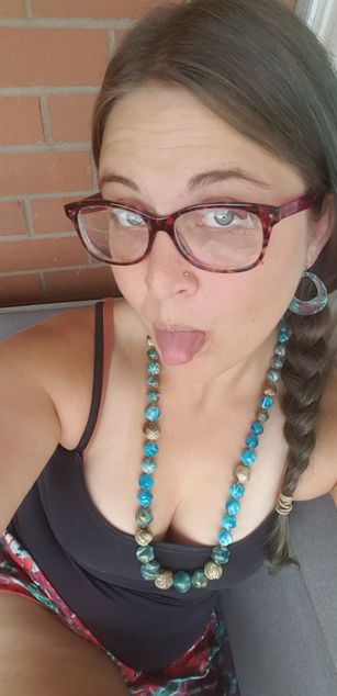 Model - Jessie Lee Kirkpatrick curvy