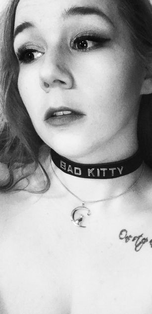 Model - Michelle Klieo camgirl