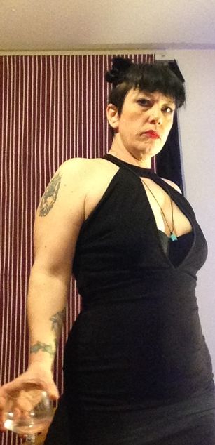 Model - RubyRedd milf