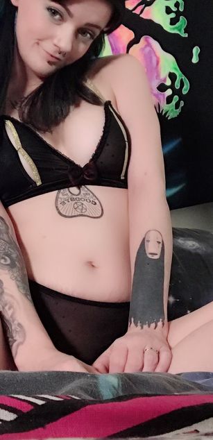 Model - Frankie milf