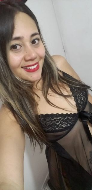 Model - Kendall Morrison ass