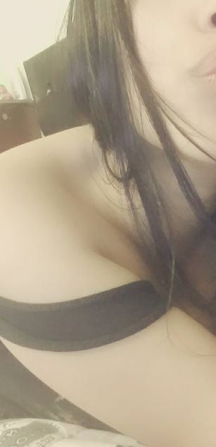 Model - AlissonTaylor blowjob